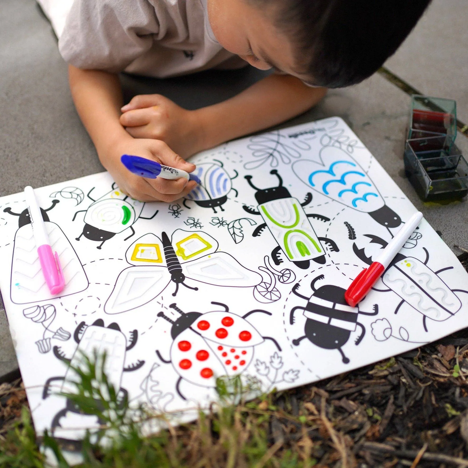 Doodle Mat - Busy Bugs