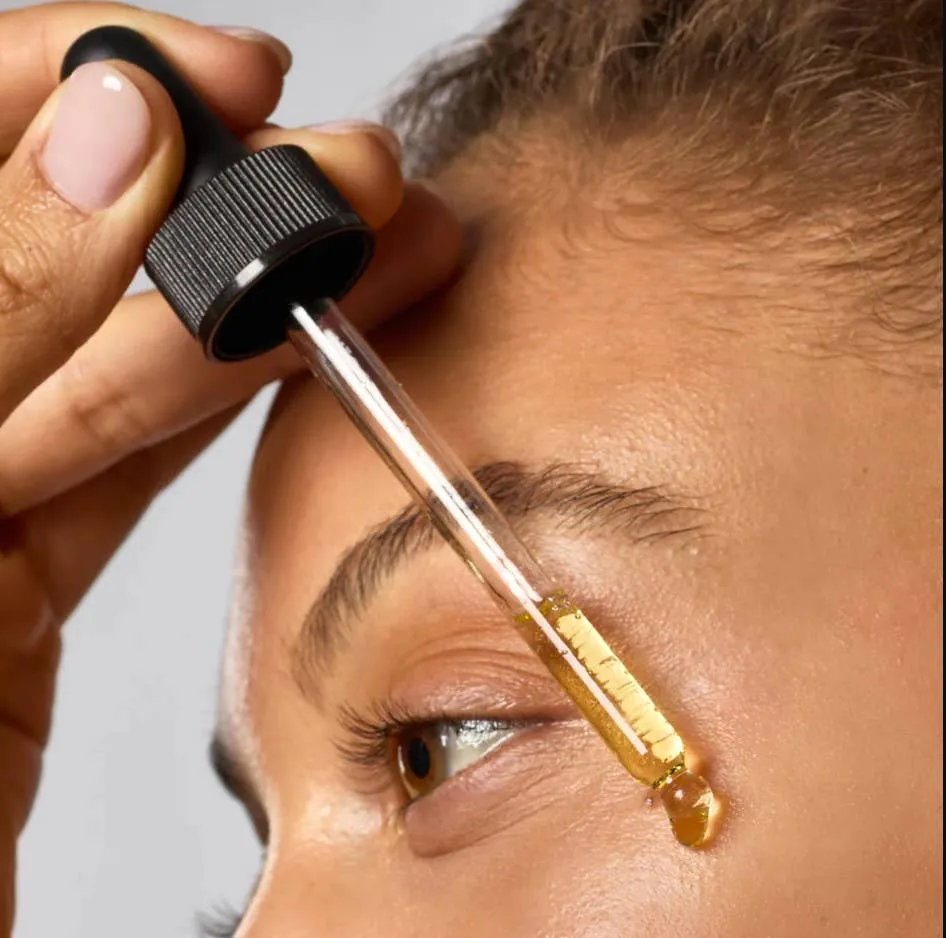 Hydrating Dermaplane Oil // Kitsch